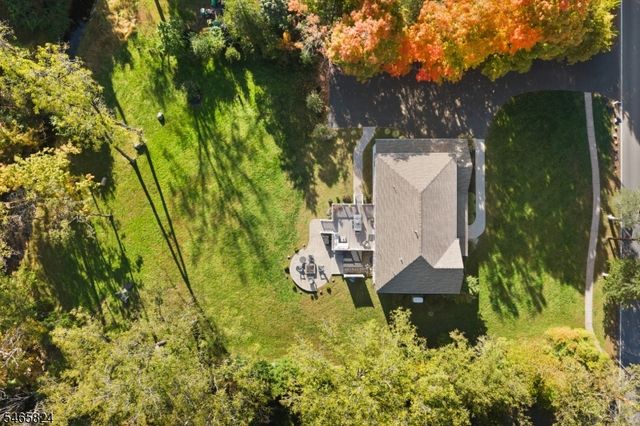 94 Princeton Ave, Rocky Hill Boro, NJ 08553