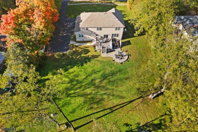 94 Princeton Ave, Rocky Hill Boro, NJ 08553