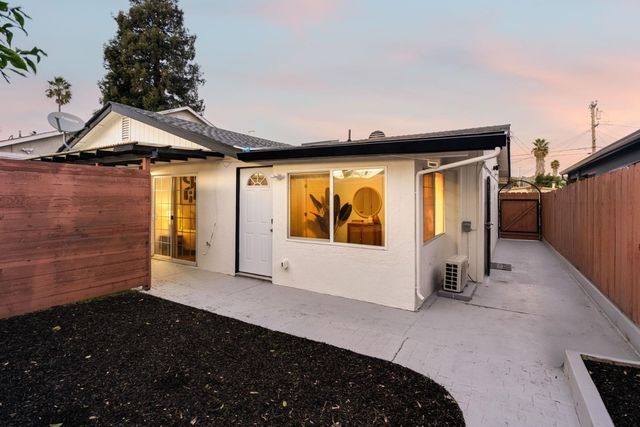 40431 Blanchard St, Fremont, CA 94538