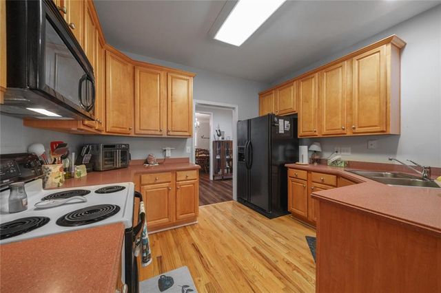5030 Pine Mountain Road NW, Kennesaw, GA 30152