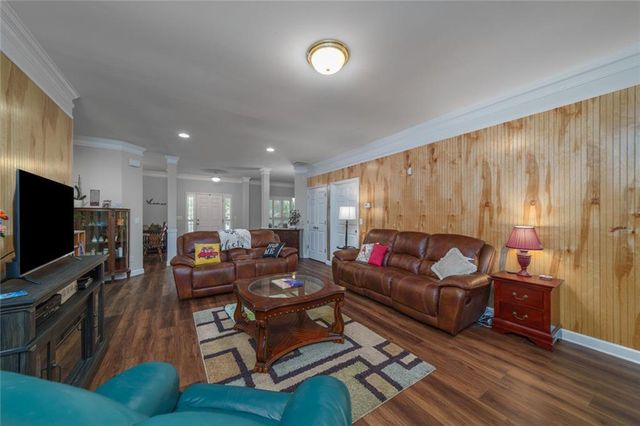 5030 Pine Mountain Road NW, Kennesaw, GA 30152