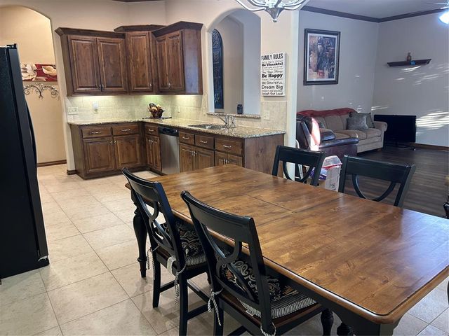17217 Picasso Drive, Oklahoma City, OK 73170