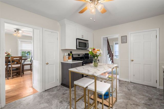 14 North Street, East Providence, RI 02915