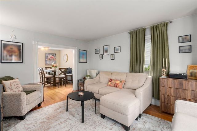 14 North Street, East Providence, RI 02915