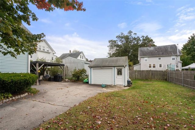 14 North Street, East Providence, RI 02915