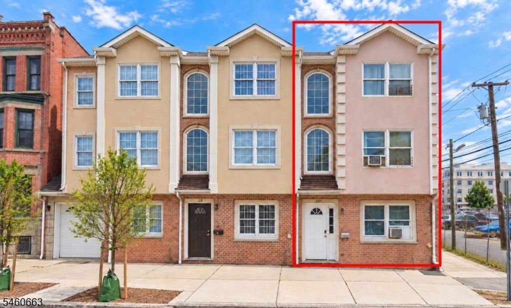 20 E Kinney St, Newark City, NJ 07102