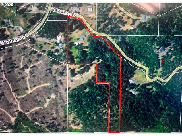 283 HAWKEYE Ln, Roseburg, OR 97471