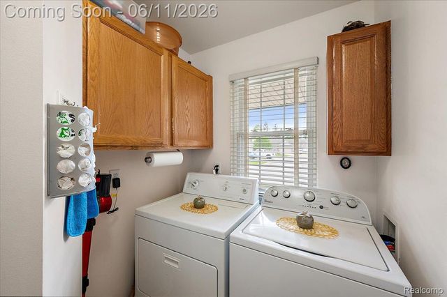41034 Greenspire Drive, Clinton Charter Township, MI 48038