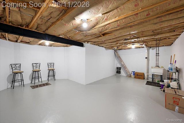 41034 Greenspire Drive, Clinton Charter Township, MI 48038