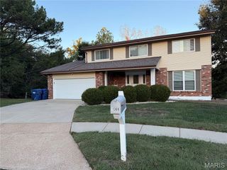 1369 Green Birch Court, Fenton, MO 63026