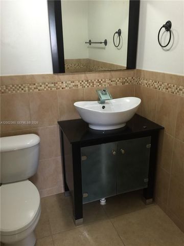 8500 NW 8TH ST 308, Miami, FL 33126