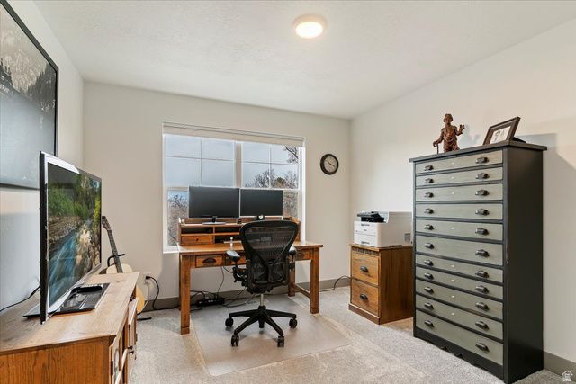 365 S MOUNTAIN RD, Fruit Heights, UT 84037