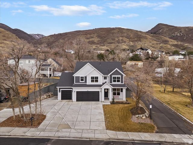 365 S MOUNTAIN RD, Fruit Heights, UT 84037