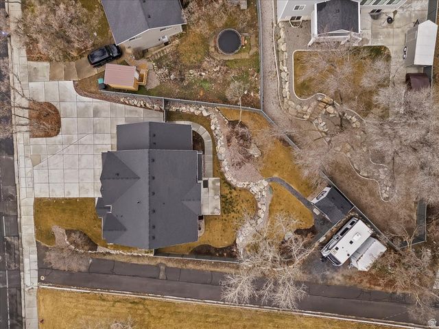 365 S MOUNTAIN RD, Fruit Heights, UT 84037