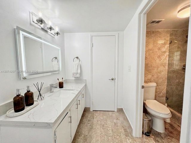 3432 NW 86th Way 201, Sunrise, FL 33351