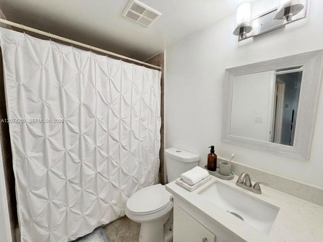 3432 NW 86th Way 201, Sunrise, FL 33351