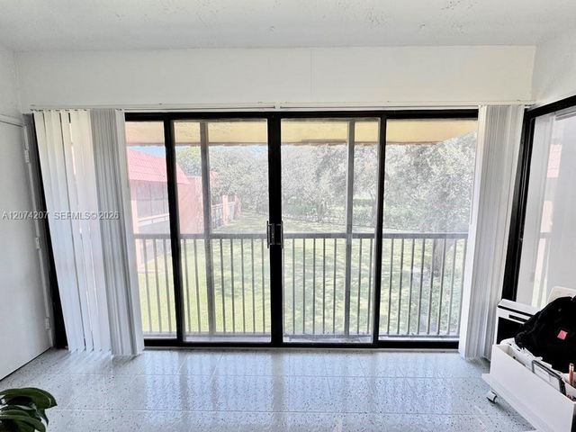 3432 NW 86th Way 201, Sunrise, FL 33351