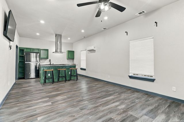 117 S POLARIS ST, San Antonio, TX 78203