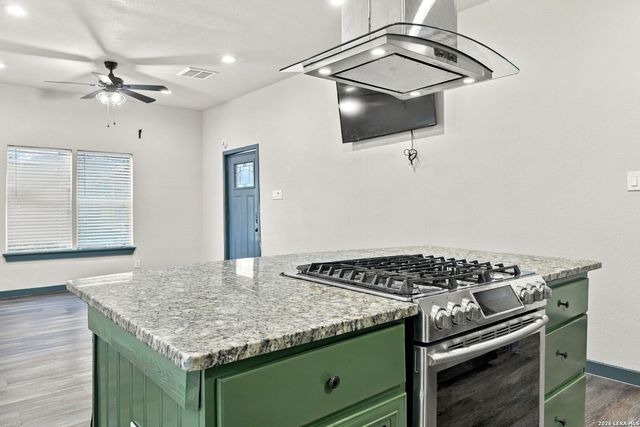 117 S POLARIS ST, San Antonio, TX 78203
