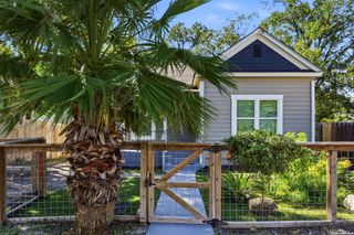117 S POLARIS ST, San Antonio, TX 78203