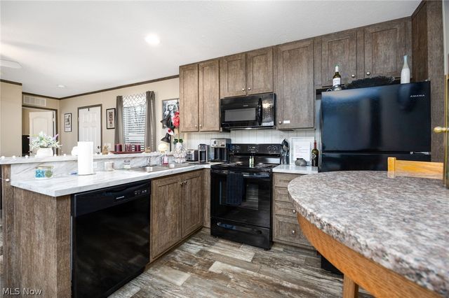 6610 Lear Nagle Road 38, North Ridgeville, OH 44039