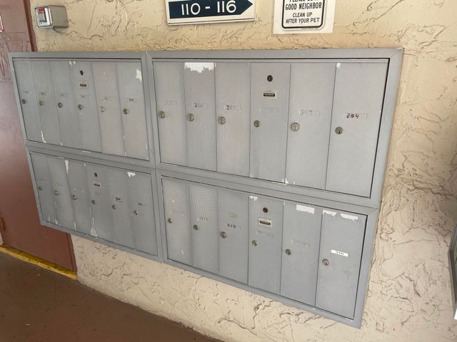 725 Lori Drive 106, Palm Springs, FL 33461