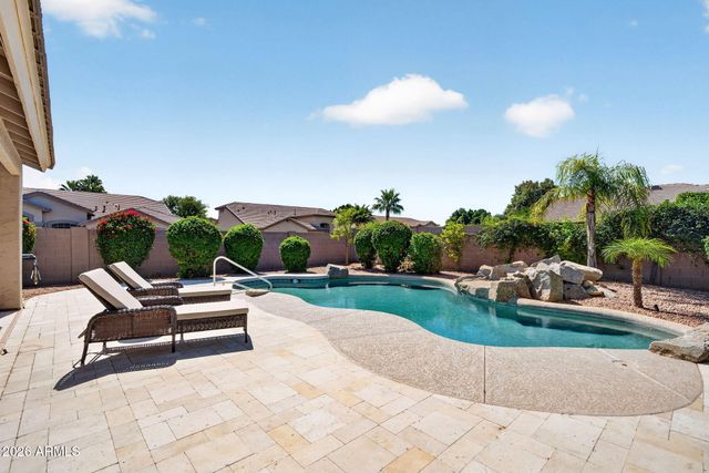 5257 E MICHELLE Drive, Scottsdale, AZ 85254