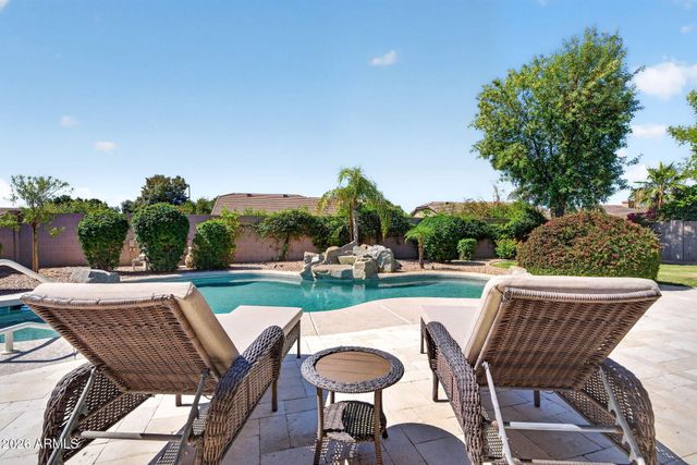 5257 E MICHELLE Drive, Scottsdale, AZ 85254