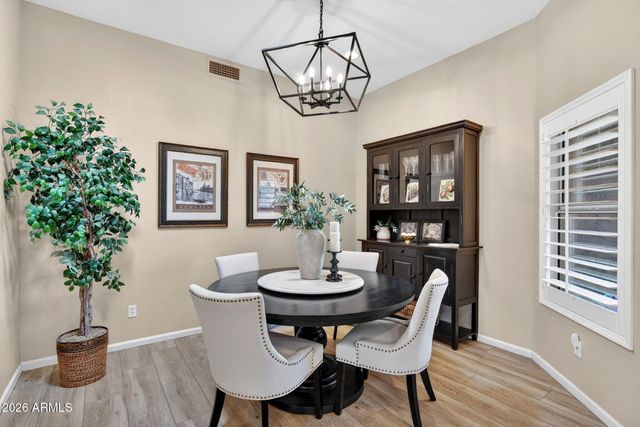 5257 E MICHELLE Drive, Scottsdale, AZ 85254