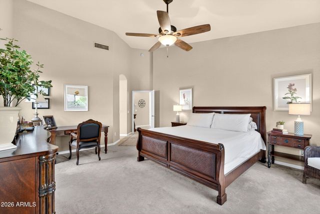 5257 E MICHELLE Drive, Scottsdale, AZ 85254