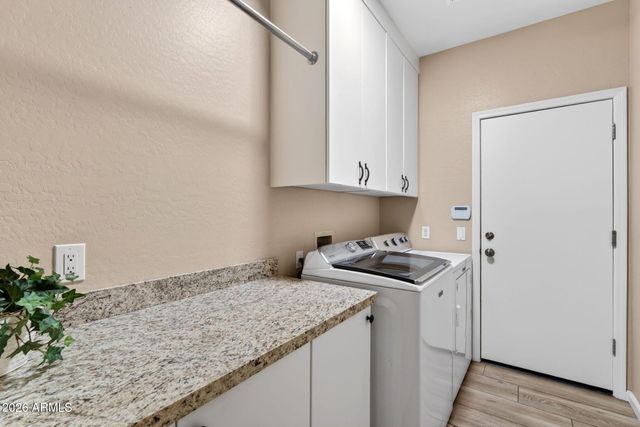 5257 E MICHELLE Drive, Scottsdale, AZ 85254