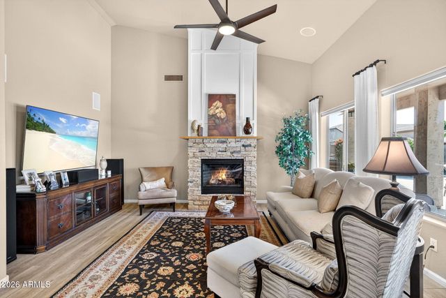 5257 E MICHELLE Drive, Scottsdale, AZ 85254