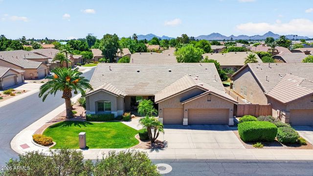 5257 E MICHELLE Drive, Scottsdale, AZ 85254