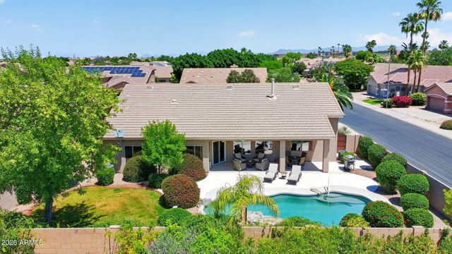 5257 E MICHELLE Drive, Scottsdale, AZ 85254