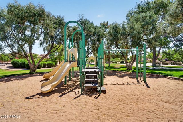 5257 E MICHELLE Drive, Scottsdale, AZ 85254