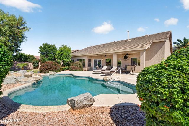 5257 E MICHELLE Drive, Scottsdale, AZ 85254