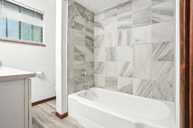 295 E Whittier Street, Columbus, OH 43206