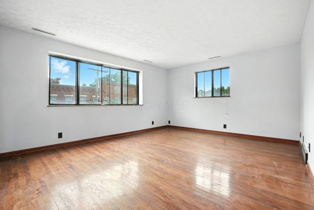 295 E Whittier Street, Columbus, OH 43206