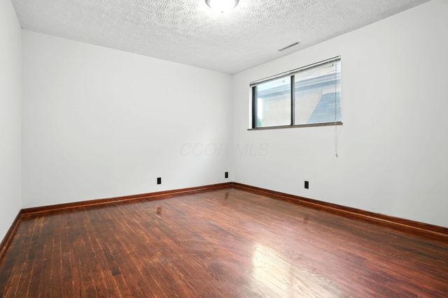 295 E Whittier Street, Columbus, OH 43206