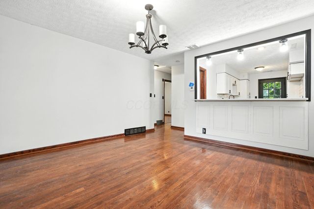 295 E Whittier Street, Columbus, OH 43206