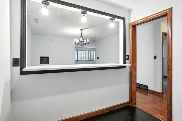 295 E Whittier Street, Columbus, OH 43206