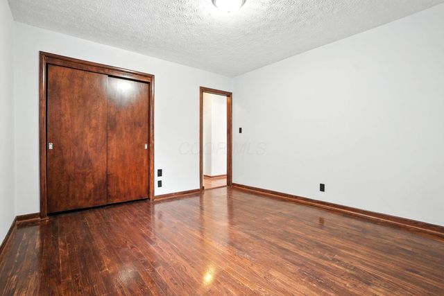 295 E Whittier Street, Columbus, OH 43206