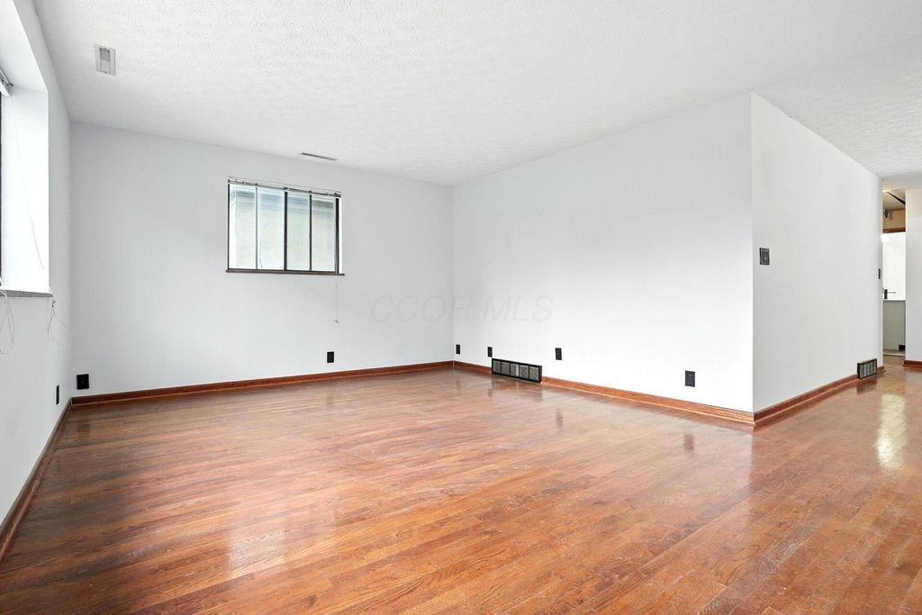 295 E Whittier Street, Columbus, OH 43206