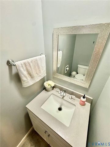 9426 Camrose Rd, Henrico, VA 23229