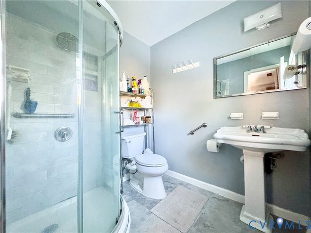 9426 Camrose Rd, Henrico, VA 23229