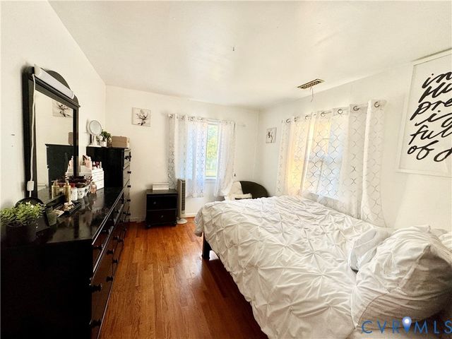 9426 Camrose Rd, Henrico, VA 23229