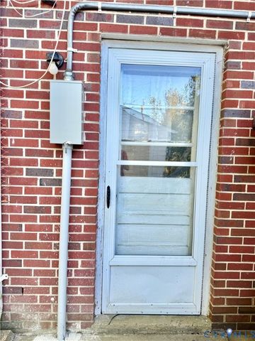 9426 Camrose Rd, Henrico, VA 23229