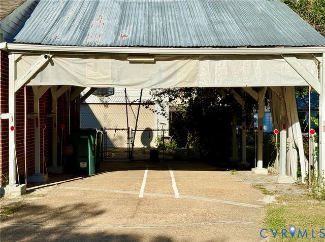 9426 Camrose Rd, Henrico, VA 23229