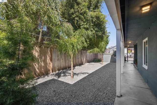 939 Channing Way, Berkeley, CA 94710