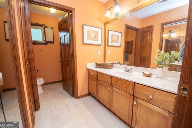 323 Larkspur Turn, Peachtree City, GA 30269